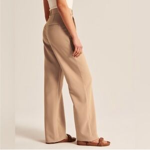 Abercrombie and Fitch Tan High Rise Pant Size XSP
